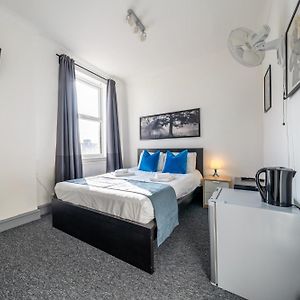 Ryam Suites